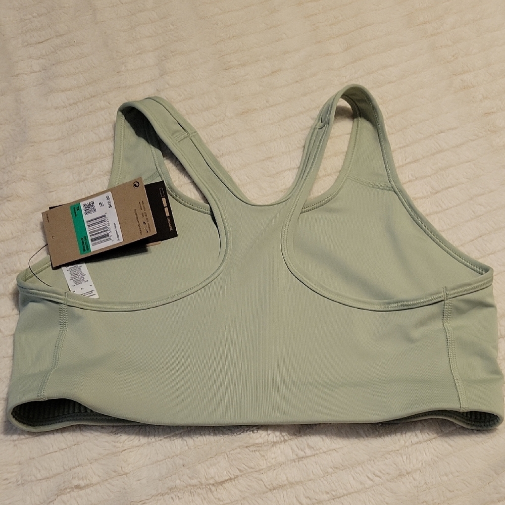 Nike Swoosh Sports Bra Green - Medium Support - Picture 6 of 7